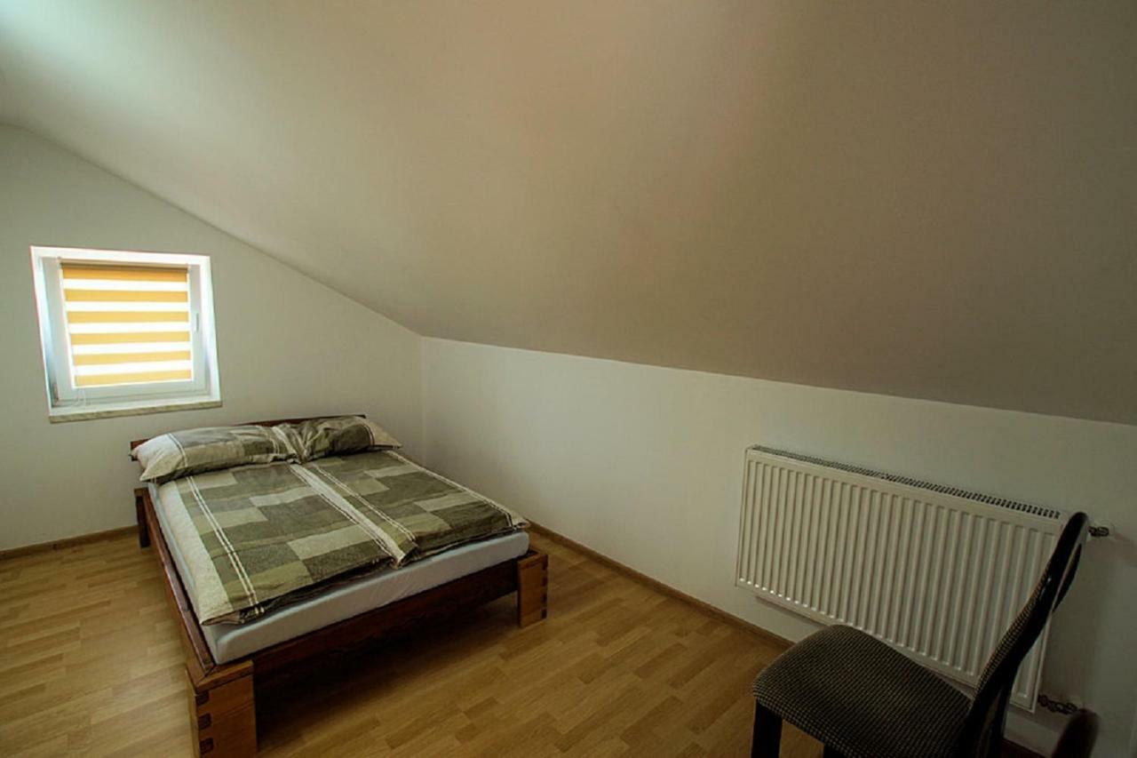 Apartamento Agroturystka Na Polanie Swieta Katarzyna  Exterior foto