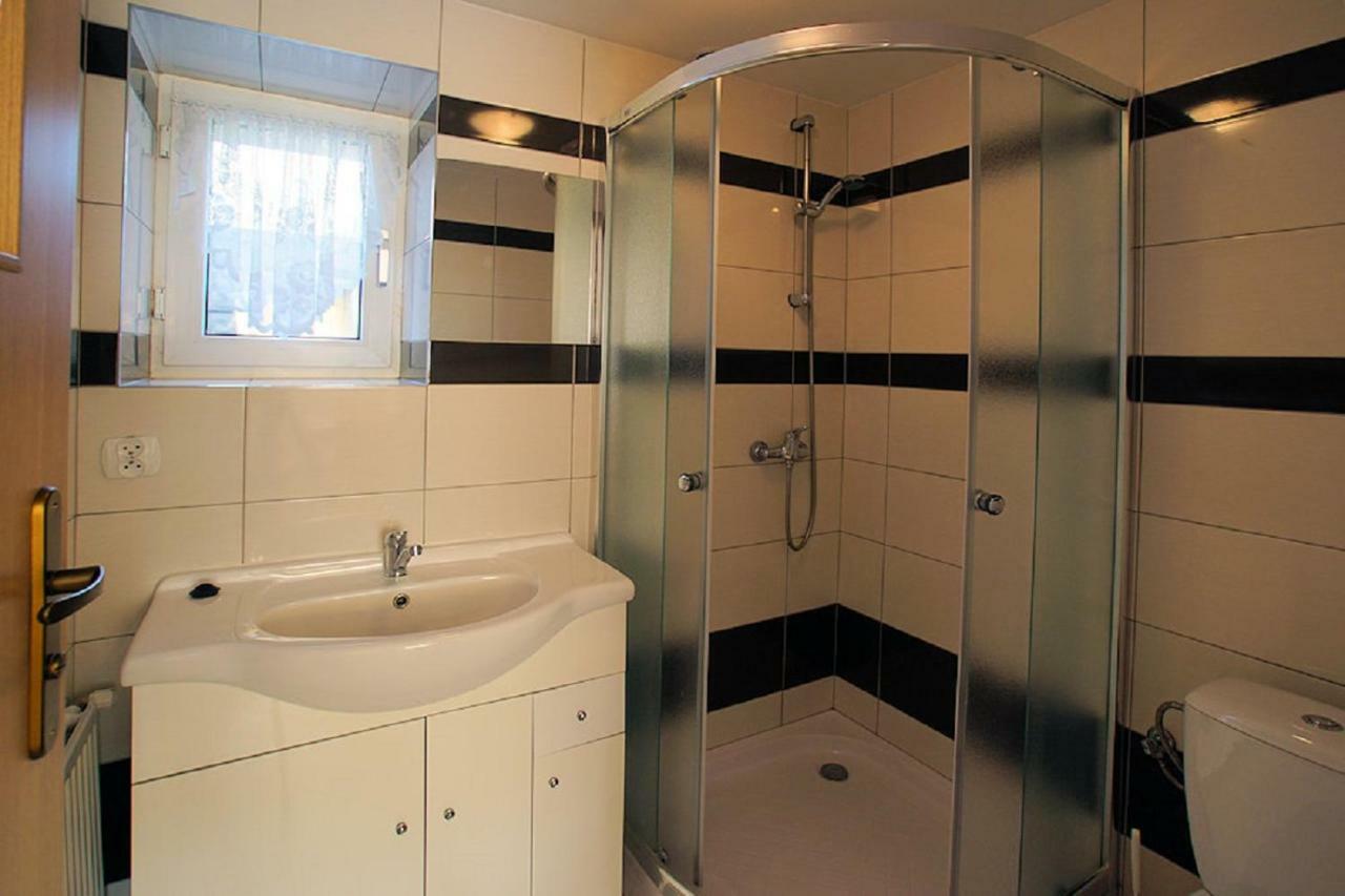 Apartamento Agroturystka Na Polanie Swieta Katarzyna  Exterior foto