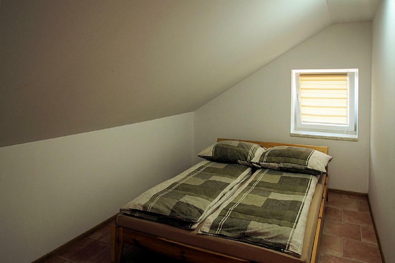 Apartamento Agroturystka Na Polanie Swieta Katarzyna  Exterior foto