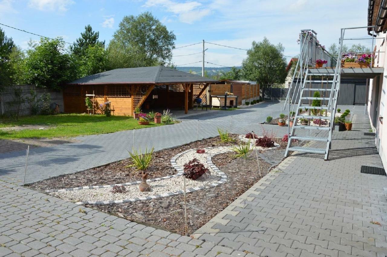 Apartamento Agroturystka Na Polanie Swieta Katarzyna  Exterior foto